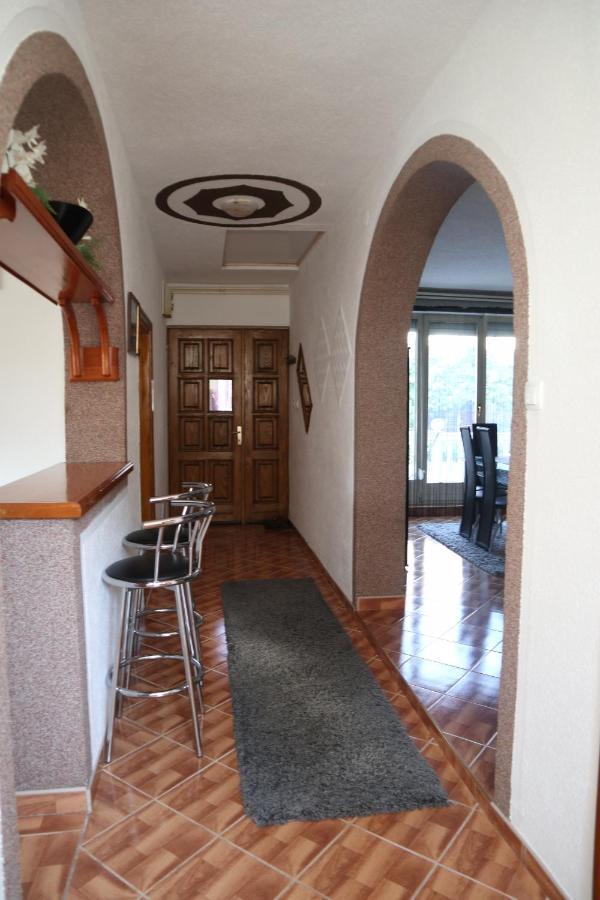 Sobe-Apartmani Modrica Extérieur photo