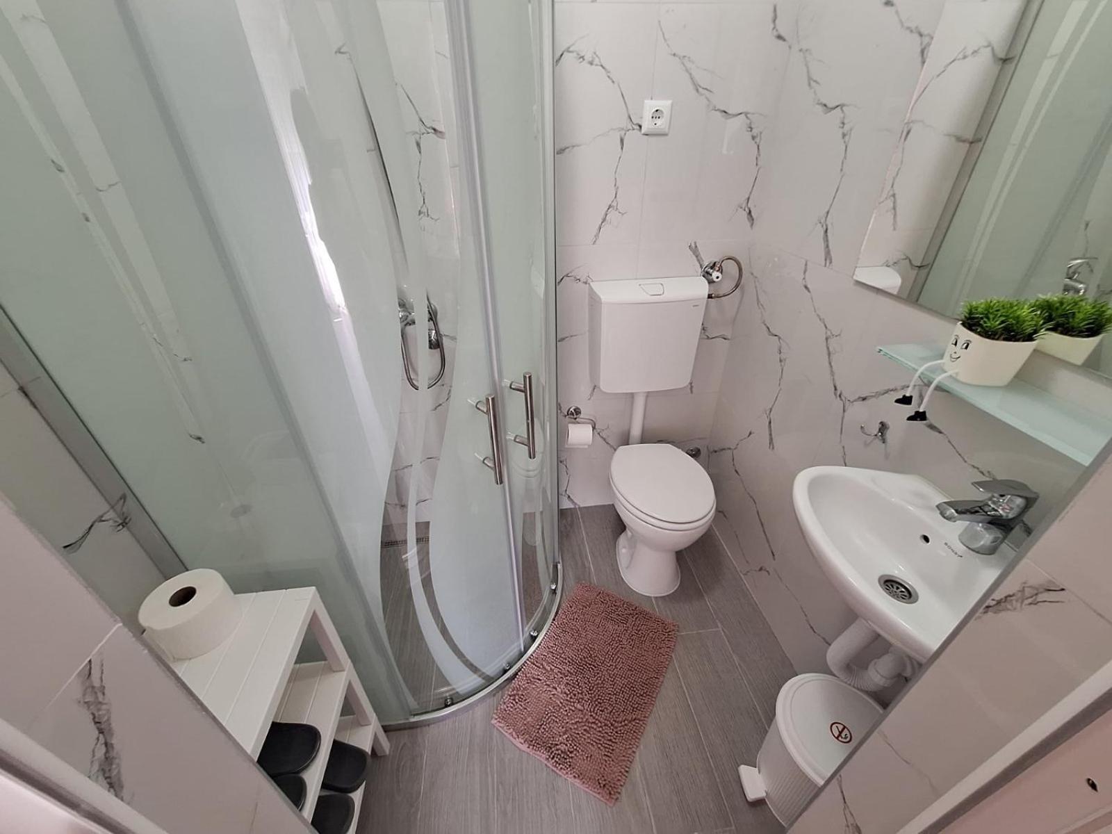 Sobe-Apartmani Modrica Extérieur photo