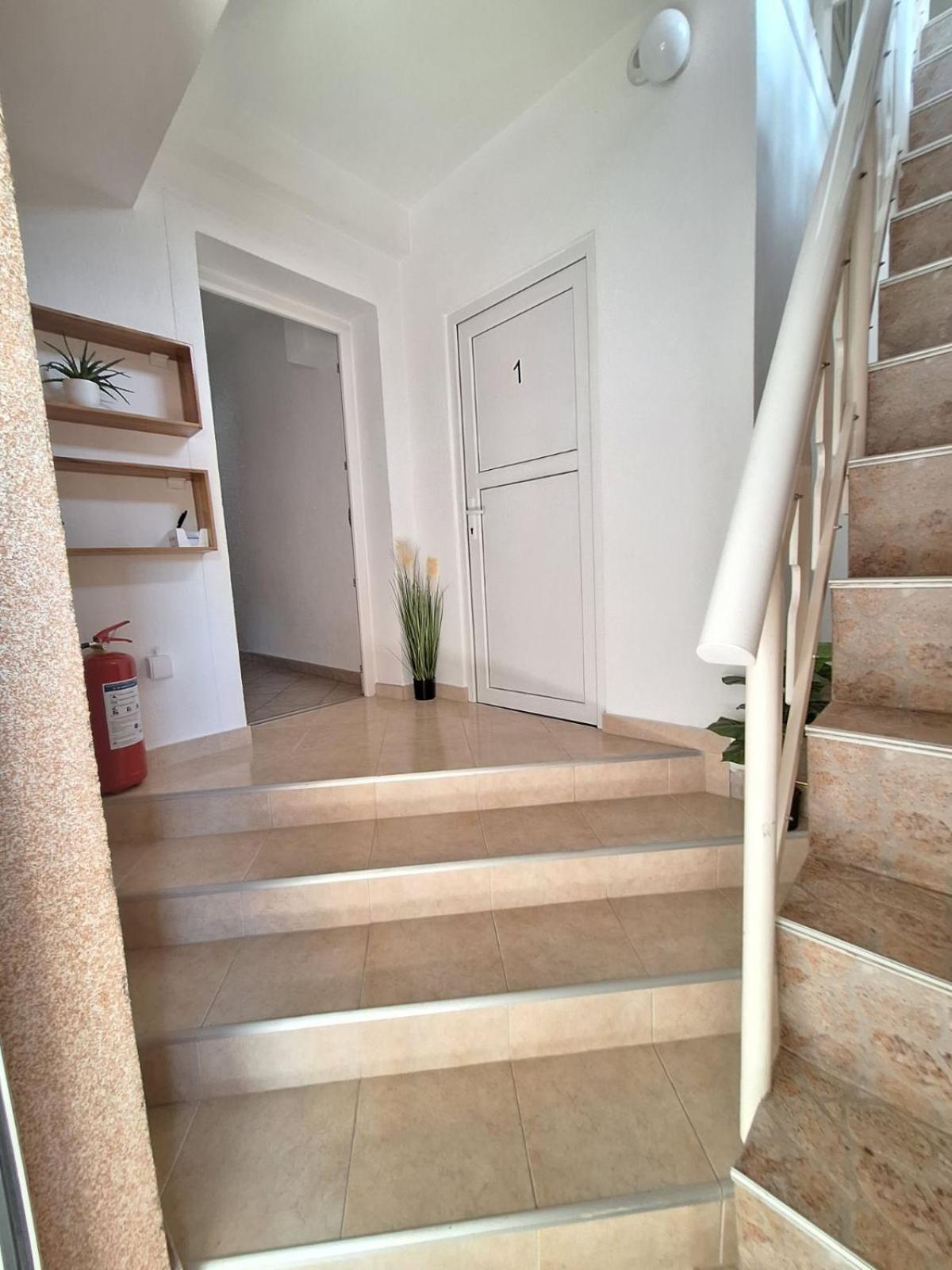 Sobe-Apartmani Modrica Extérieur photo